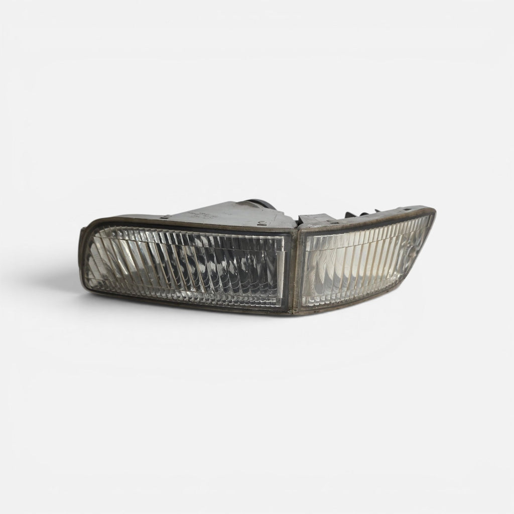 98-00 Lexus LS400 XF20 Front Left Driver Bumper Fog Light & Reflector Lamp OEM0