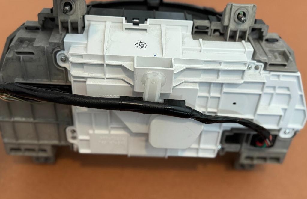 2017 - 2021 LEXUS IS300 F-SPORT INSTRUMENT CLUSTER GAUGE 83800-53G04-C OEM 91k5