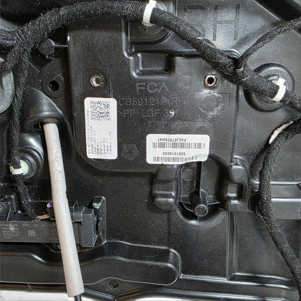 19-24 Ram 1500 Rear Right Door Carrier Plate Regulator Motor Actuator 68321328AB6