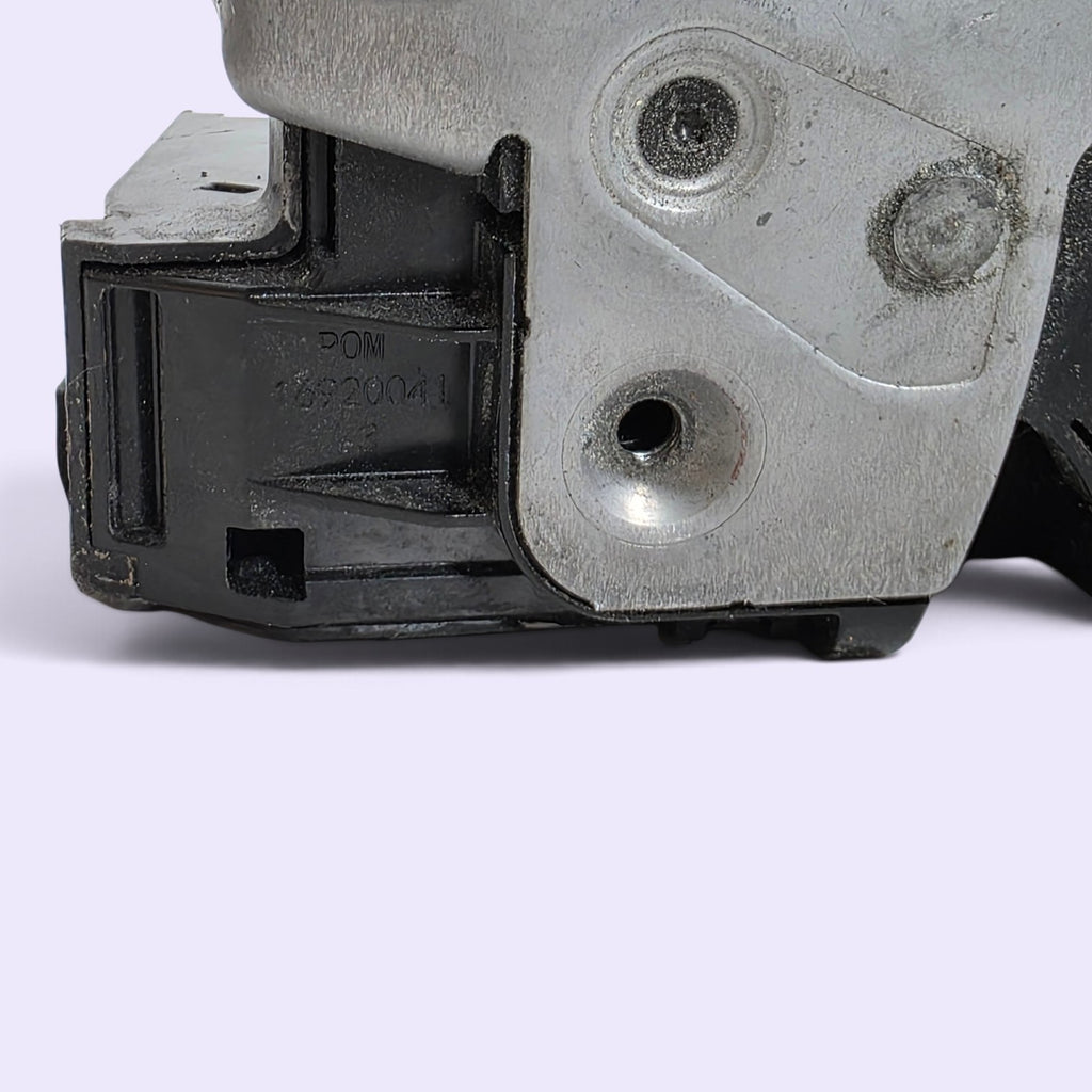 18-24 Equinox Terrain Rear Left Door Lock Actuator Latch Handle Carrier 169200416