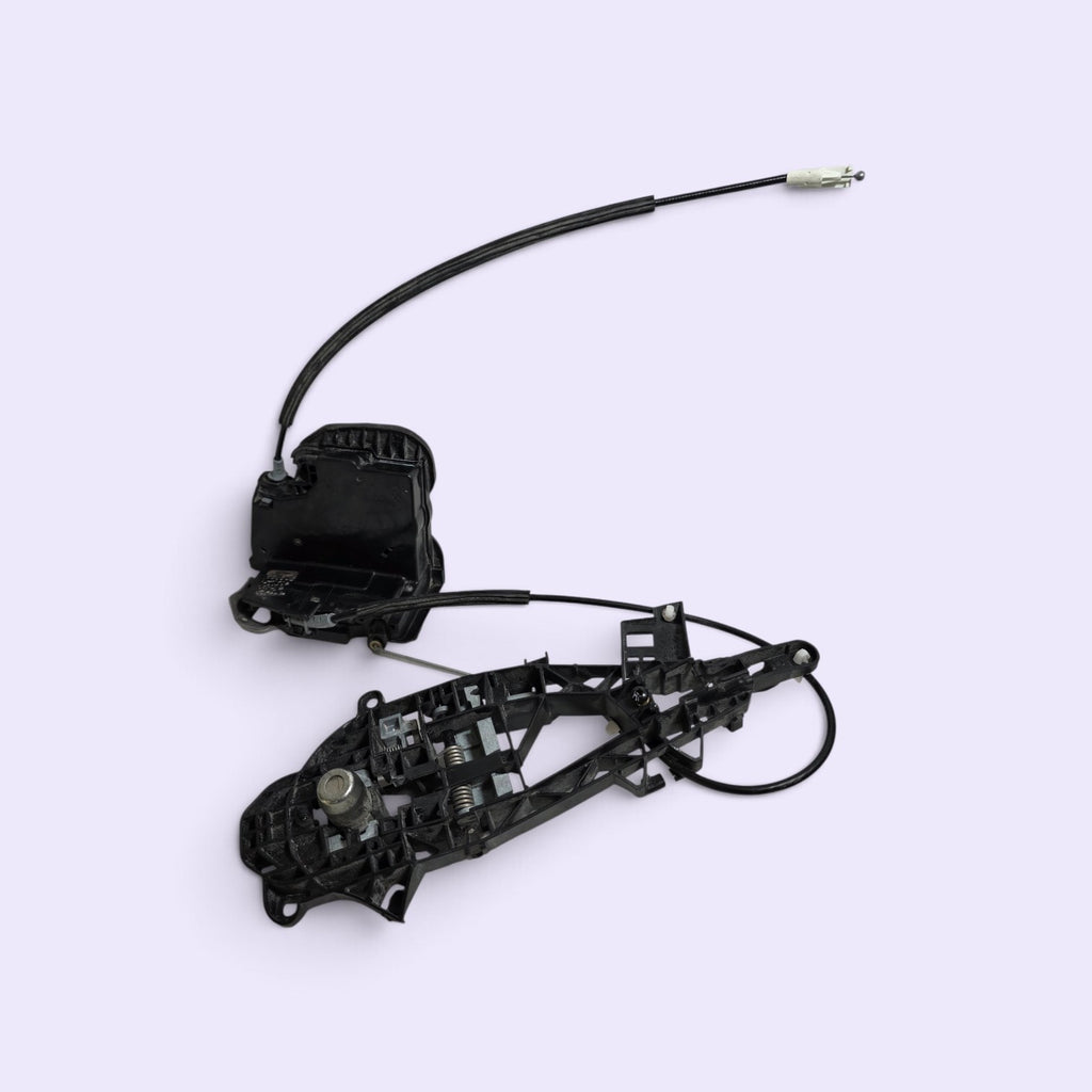 18-24 Equinox Terrain Rear Left Door Lock Actuator Latch Handle Carrier 169200410