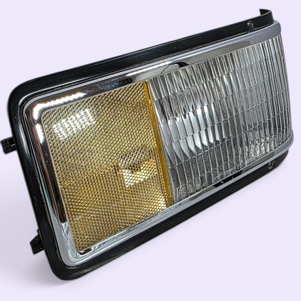 89-93 Cadillac Deville Fleetwood Right Front Corner Side Marker Light OEM 5975050