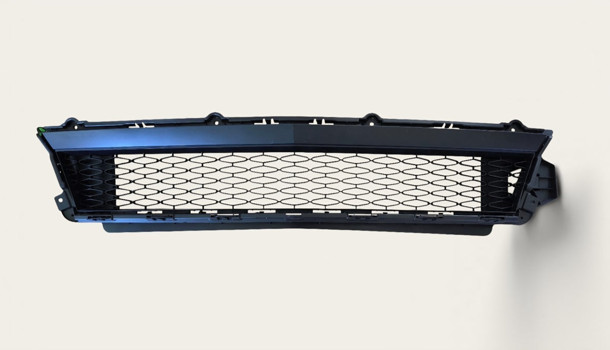 Acura Mdx 2023 Front Bumper Lwr Grill Oem 71105-TYB-A500 W/ 71106-TYA-A5 Mesh 0