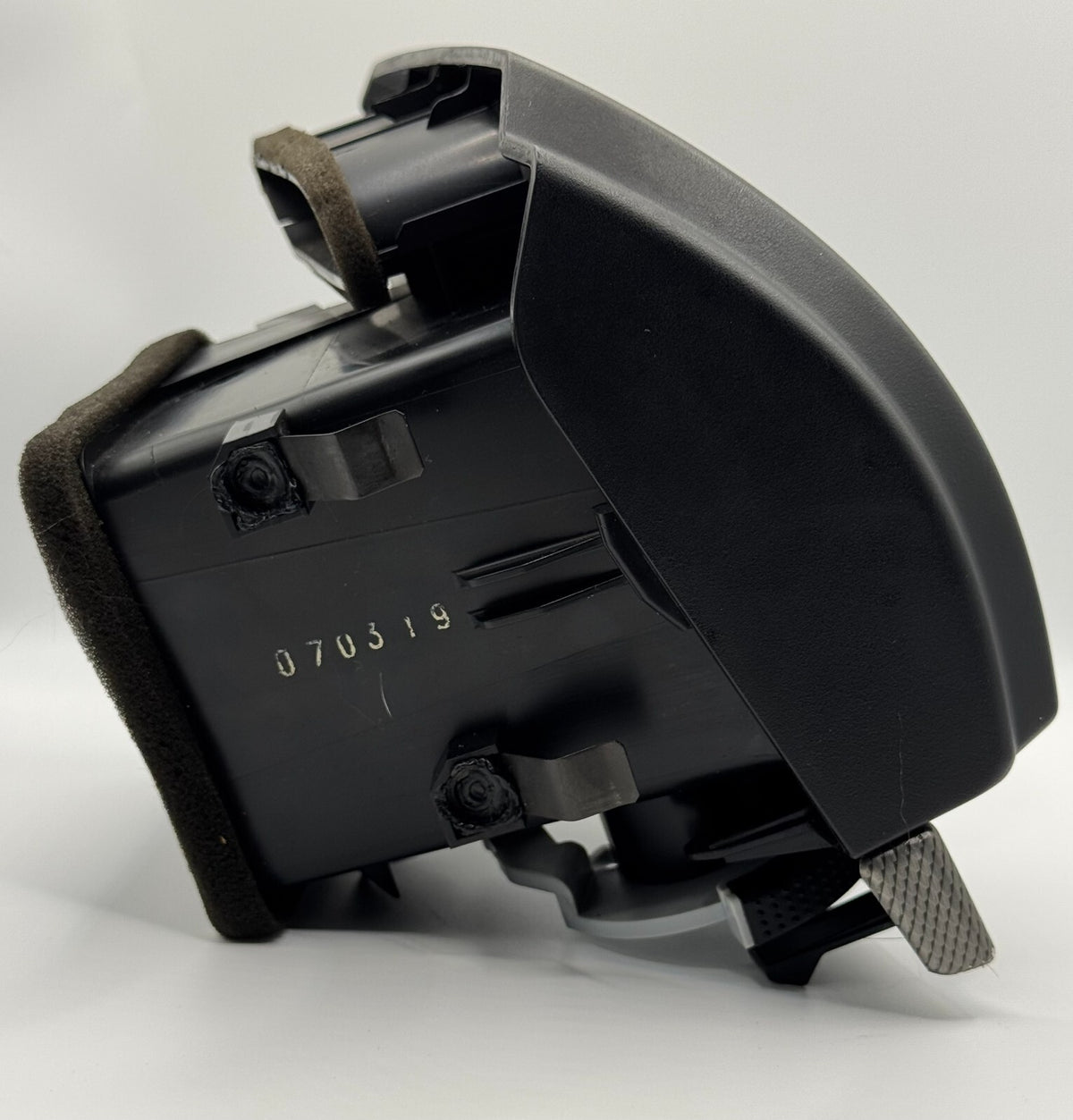 OEM 2004-2008 Acura TL Driver Door Side Air Vent 77620-SEP-A010-M1 Broken Clip4