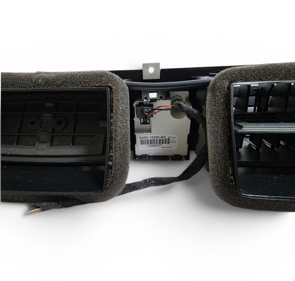 04-09 Jaguar X350 XJR VDP Front Center Dash Dual А/C AC Air Vent w/ Clock OEM5