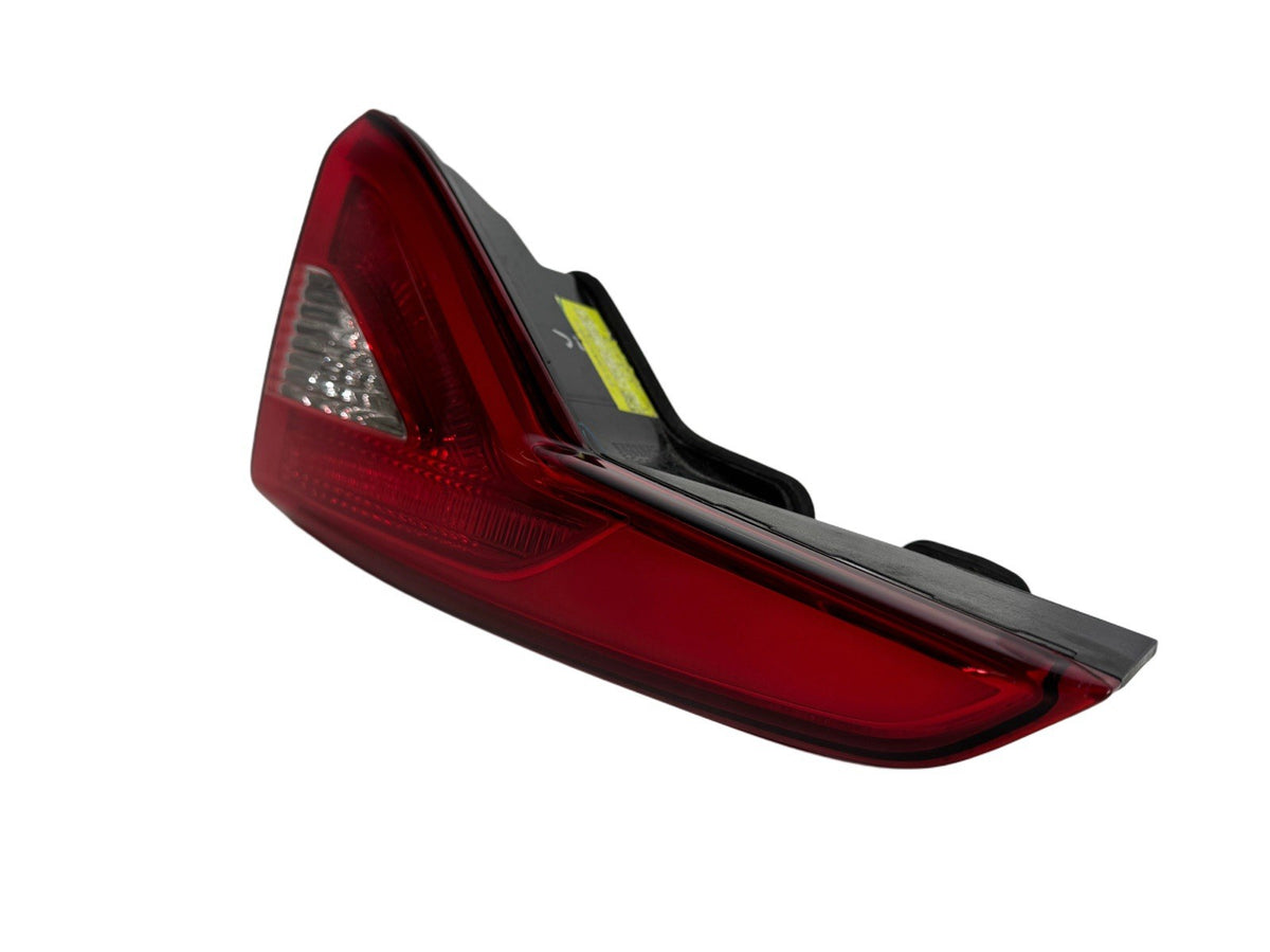 2015-2017 OEM Hyundai Sonata Right Passenger Side Inner Tail Light 92404-C20002