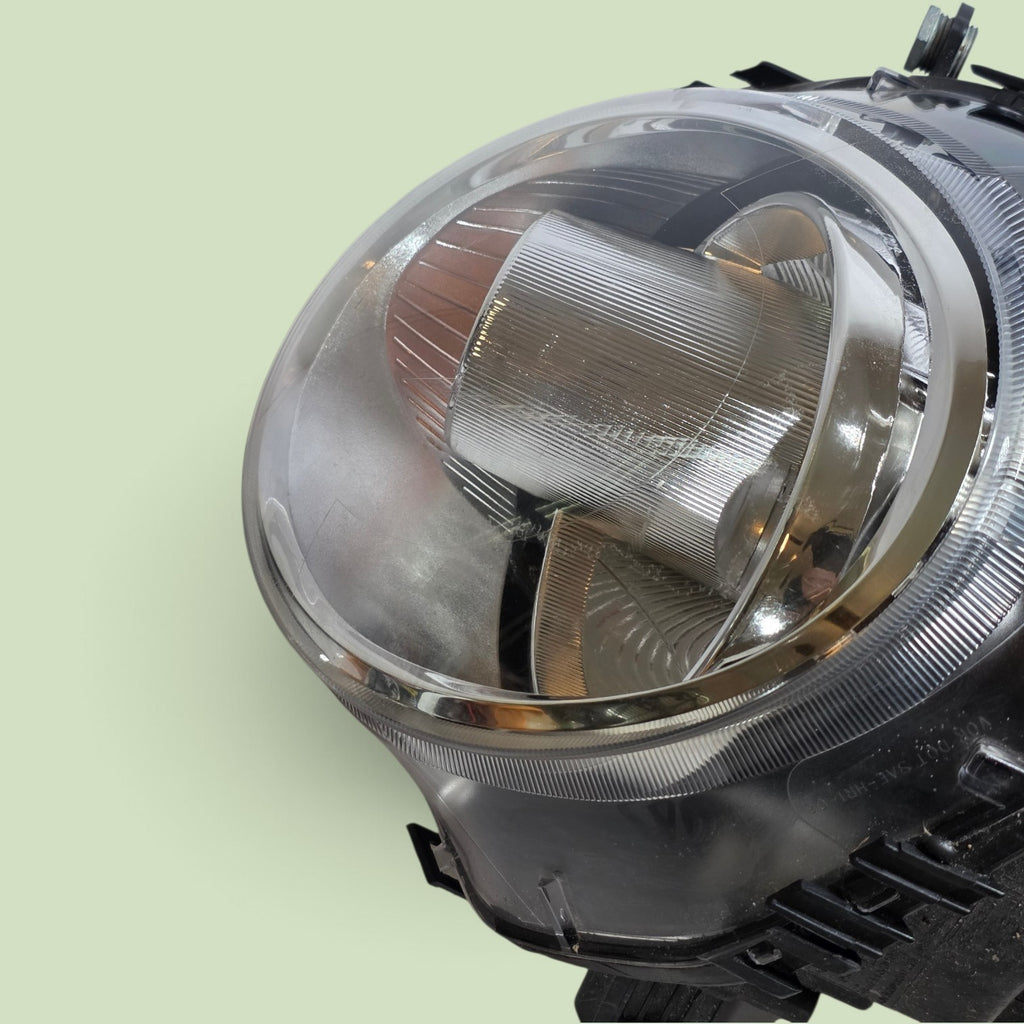 2007 to 2013 Mini Cooper Right Passenger Side Headlight Xenon HID  AF3107 DW9