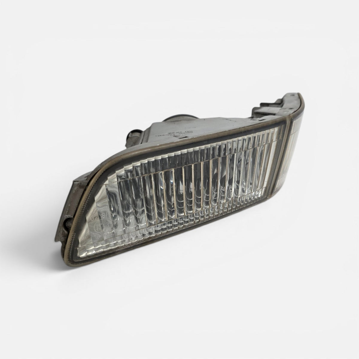 98-00 Lexus LS400 XF20 Front Left Driver Bumper Fog Light & Reflector Lamp OEM1
