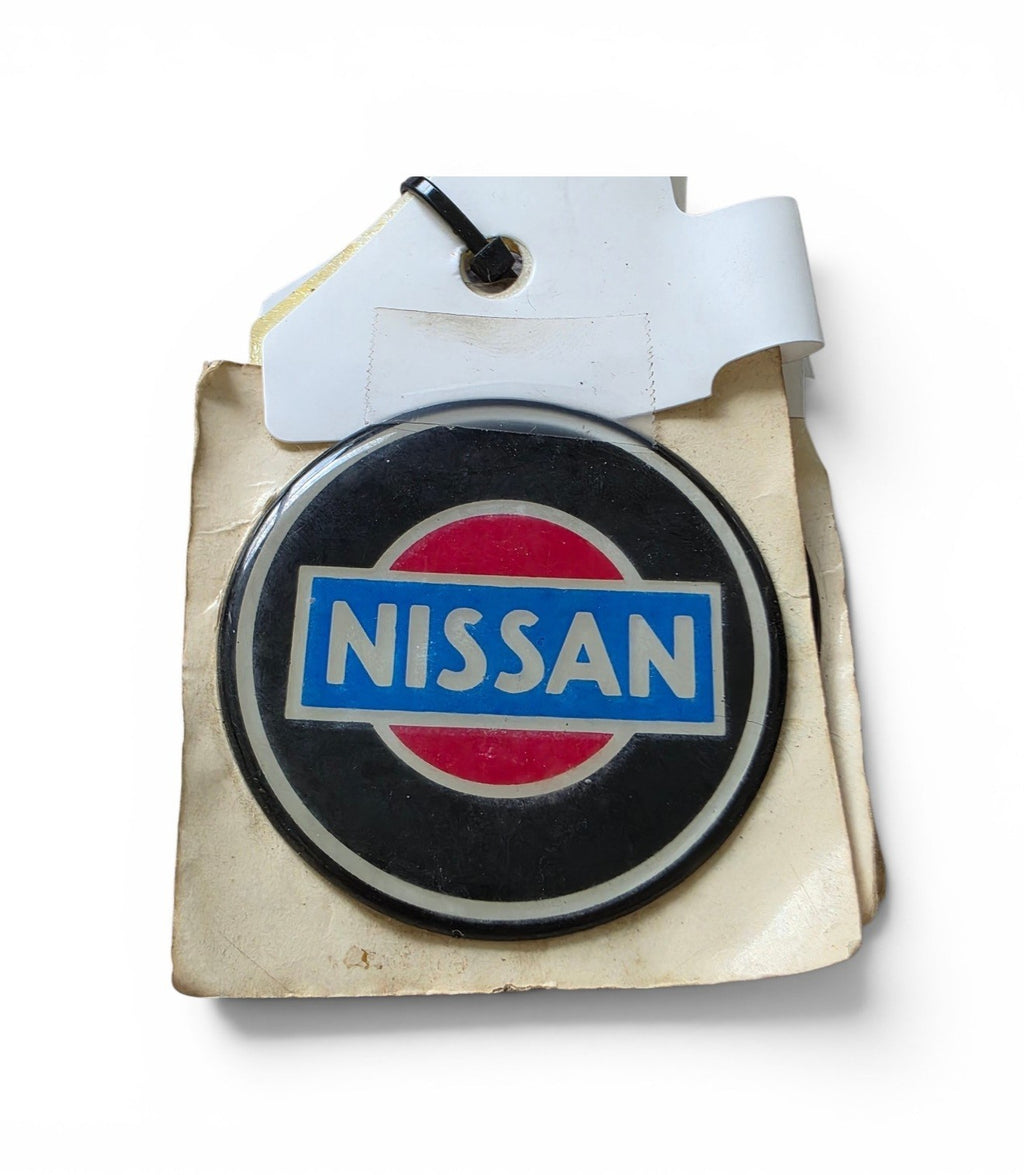 3 VINTAGE STYLE NISSAN STEERING WHEEL RIM CENTER CAP DECALS EMBLEMS  1 1/2" NOS1